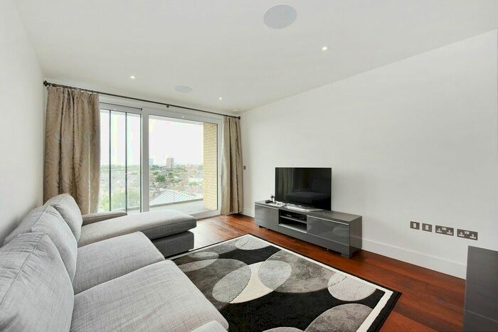 2 Bedroom Flat To Rent In Ingrebourne Apartments, Fulham Riverside, SW6