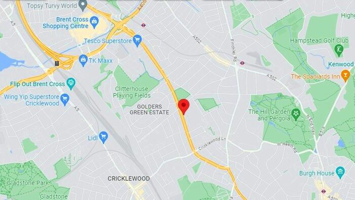 Studio To Rent In Hendon Way, London, NW2