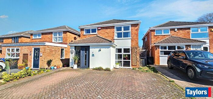 3 Bedroom Detached House For Sale In Harborough Walk, Pedmore, Stourbridge, DY9