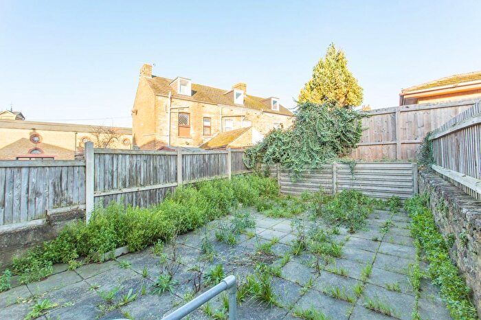 3 Bedroom Terraced House For Sale In Buckland Avenue, Dover, CT16
