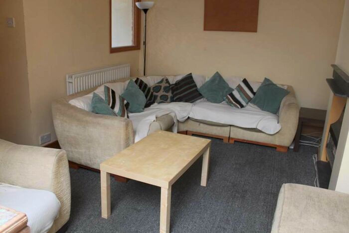 5 Bedroom End Of Terrace House To Rent In Robert Street, Cathays, Cardiff, CF24