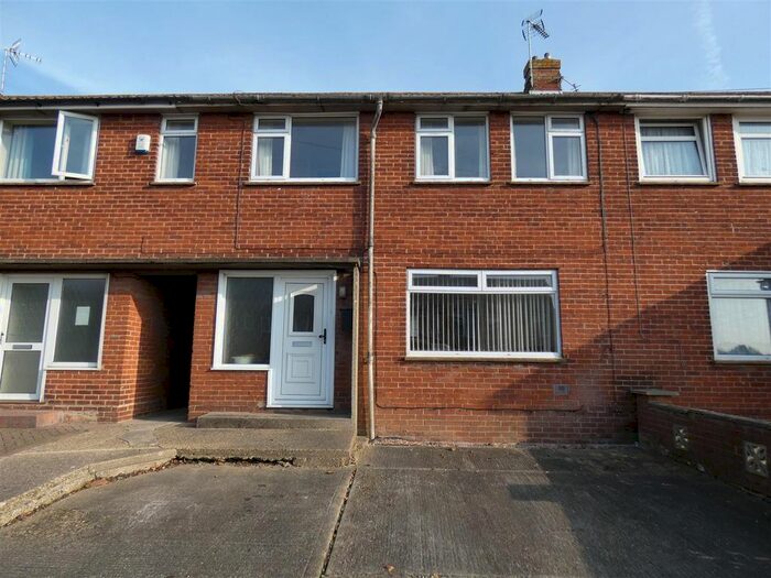 3 Bedroom Terraced House To Rent In Cumberland Avenue, Canterbury, CT1