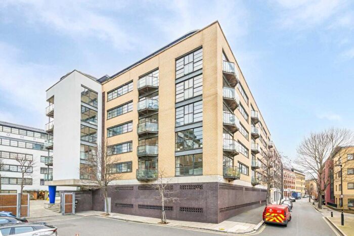 2 Bedroom Flat For Sale In New Wharf Road, Ice Wharf, N1