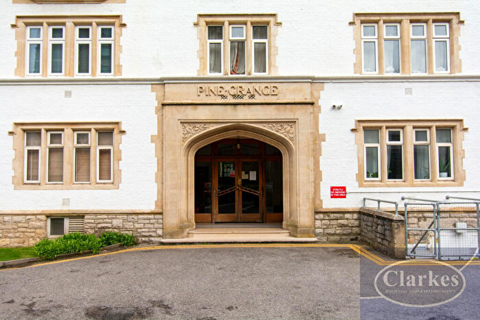 2 Bedroom Flat To Rent In , Pine Grange, Bath Road, Bournemouth, D10