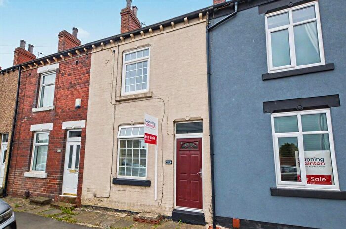 2 Bedroom Terraced House For Sale In Wood Lane, Rothwell, Leeds, West Yorkshire, LS26