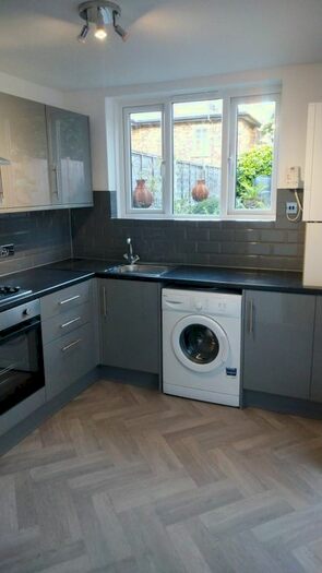 1 Bedroom Flat To Rent In Fransfield Grove, Sydenham, SE26