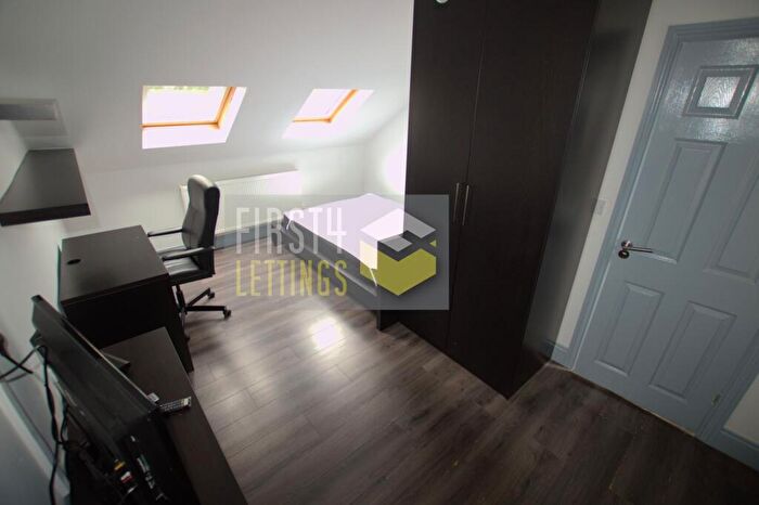 1 Bedroom End Of Terrace House To Rent In Welford Road, Clarendon Park, LE2