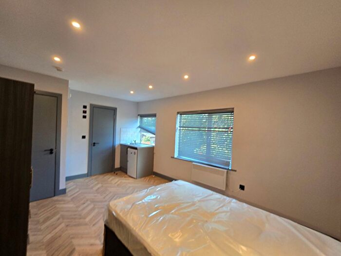 Studio To Rent In Dickens Avenue, Uxbridge, UB8