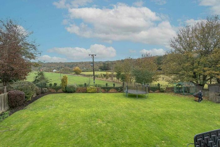 4 Bedroom Detached House For Sale In New Ground Road, Aldbury, HP23