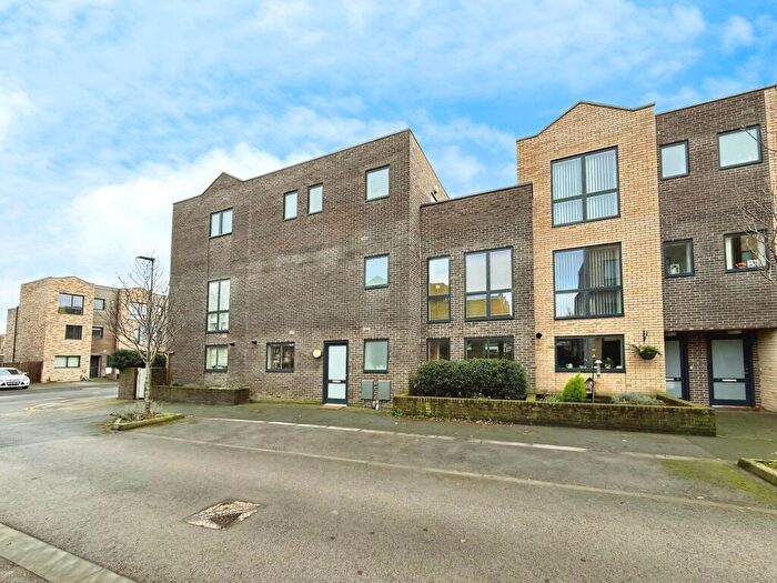 4 Bedroom House To Rent In Navigation Street, Nottingham, NG2