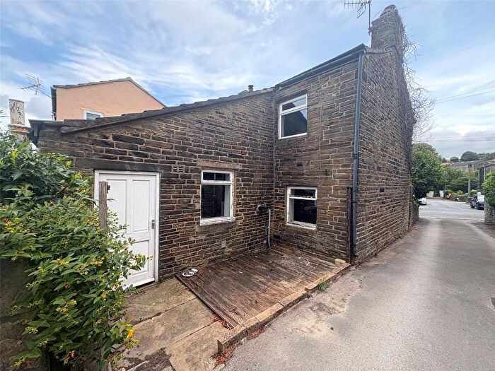 2 Bedroom End Of Terrace House For Sale In Cottingley Road, Allerton, Bradford, West Yorkshire, BD15
