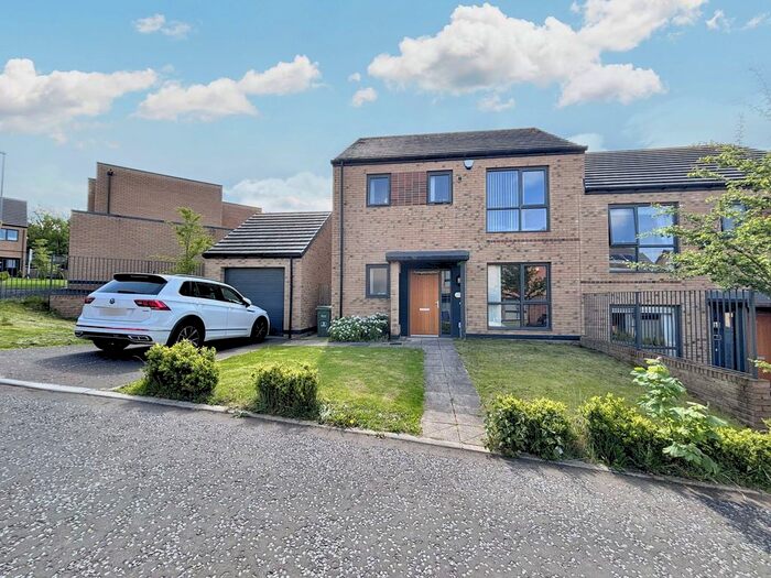 3 Bedroom Semi-Detached House To Rent In Willow Rise, Birtley, Chester Le Street, DH3