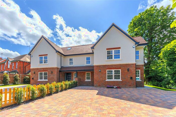 5 Bedroom Semi-Detached House To Rent In Christchurch Crescent, Radlett, Hertfordshire, WD7