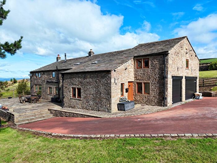4 Bedroom Detached House For Sale In Bleara Road, Earby, Barnoldswick, Lancashire, BB18