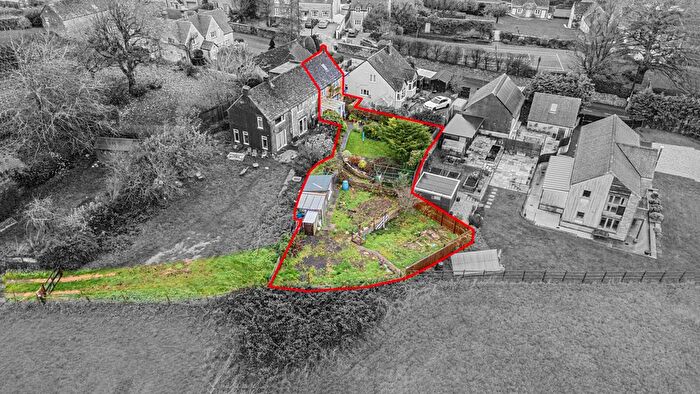 3 Bedroom Cottage For Sale In Nupend, Stroud, GL6