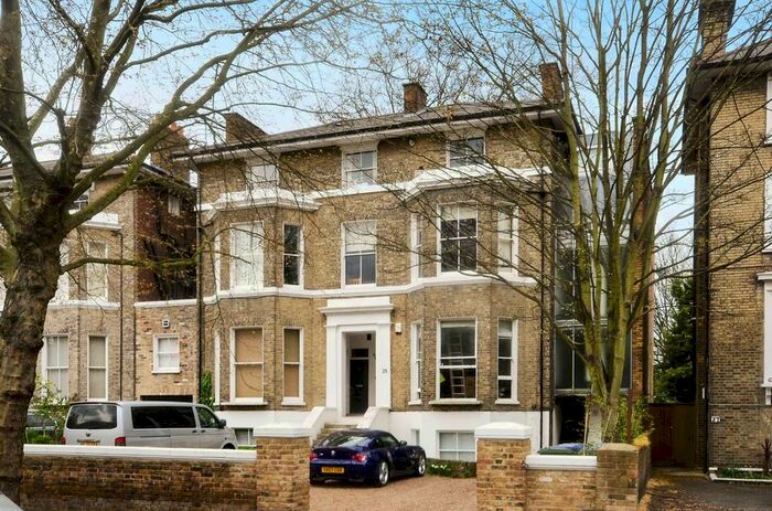 Studio To Rent In St Johns Park, Blackheath, London, SE3