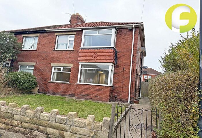 2 Bedroom Flat To Rent In Mortimer Avenue, North Shields, Tyne And Wear, NE29