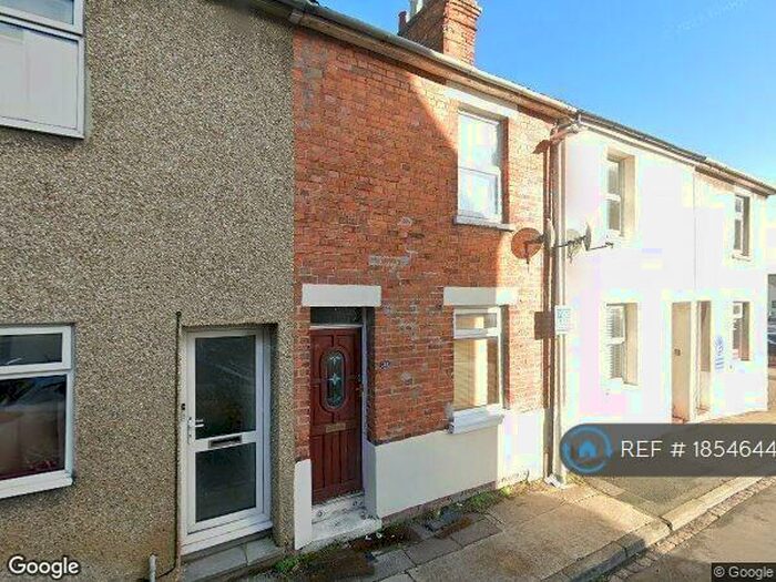 1 Bedroom Terraced House To Rent In Cross Street, Swindon, SN1