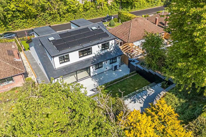 4 Bedroom Detached House For Sale In Quickley Lane, Chorleywood, WD3
