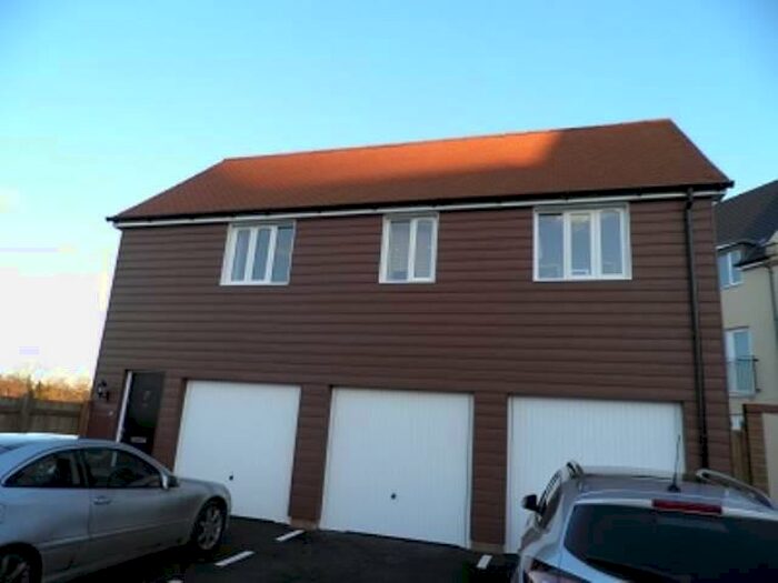 1 Bedroom Flat To Rent In Great Western Street, Frome, Somerset, BA11