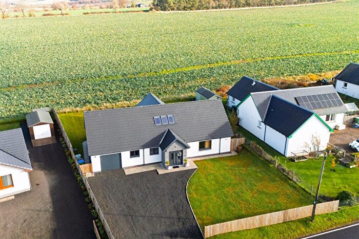 4 Bedroom Detached House For Sale In Collace, Perth, PH2