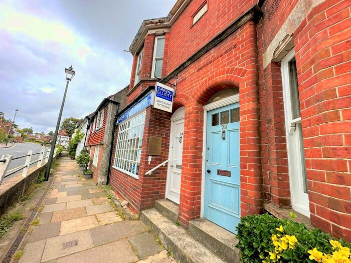 2 Bedroom Flat To Rent In Mount Street, Battle, TN33