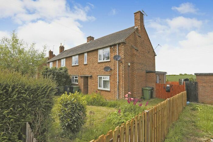 2 Bedroom Maisonette For Sale In Sandscroft Avenue, Broadway, WR12