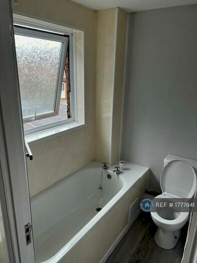 1 Bedroom Flat To Rent In Collingwood Avenue, Newport, NP19