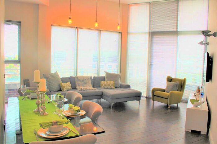 2 Bedroom Flat To Rent In Lawrence House, City Road, Clerkenwell, London, EC1V