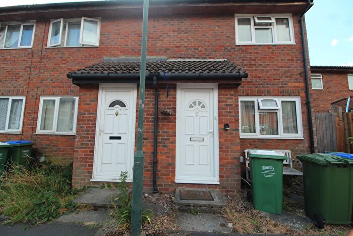 2 Bedroom Terraced House To Rent In Martham Close, London, SE28