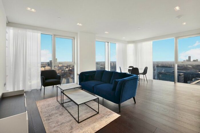 2 Bedroom Flat To Rent In Casson Square, London, SE1