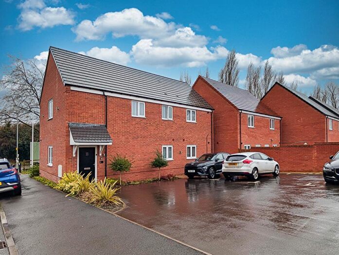 1 Bedroom Flat For Sale In Adams Drive, Redhill, NG5