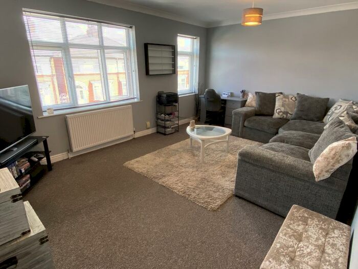 1 Bedroom Flat To Rent In St Helens Road, Belle Vue, DN4