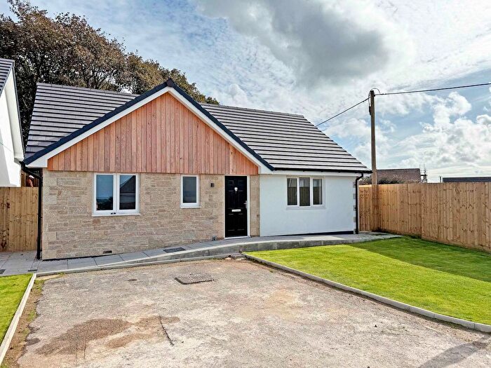3 Bedroom Detached House For Sale In Beacon, Camborne, Cornwall, TR14