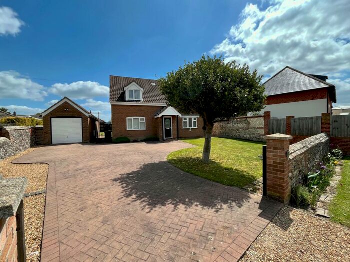 4 Bedroom House To Rent In The Beck, Feltwell, Thetford, IP26