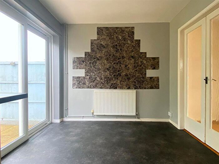 2 Bedroom Semi-Detached House For Sale In Silver Birch Way, East Goscote, LE7