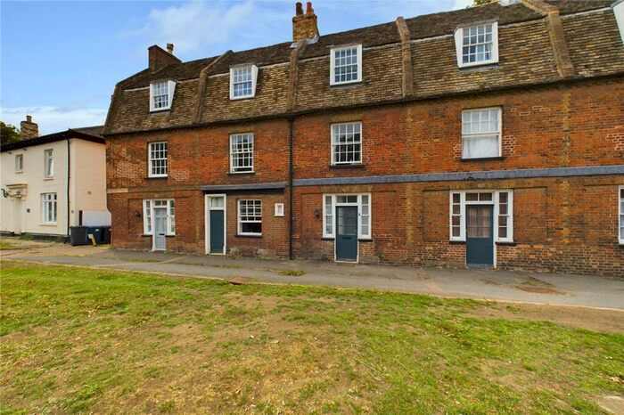 Apartment To Rent In Bridge Place, Godmanchester, Huntingdon, Cambs, PE29