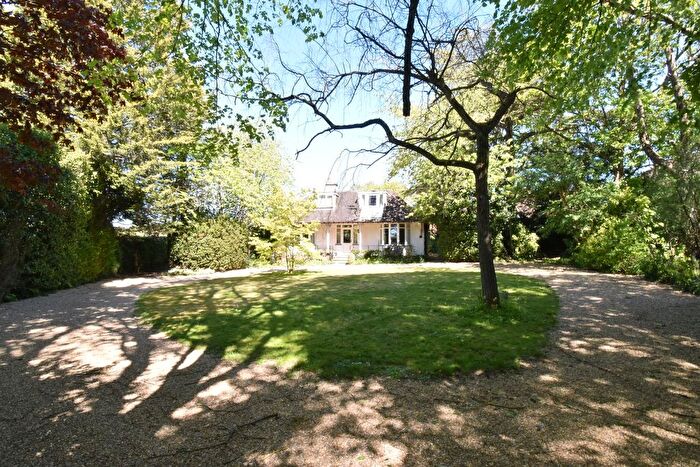 4 Bedroom Detached House For Sale In Ashford Road, Harrietsham, Maidstone, ME17