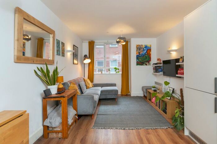1 Bedroom Apartment To Rent In Wilder House, Wilder Street, St Pauls, BS2