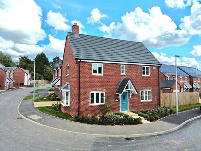 4 Bedroom Detached House For Sale In Beard Close, Kenilworth, CV8
