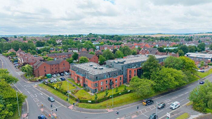 1 Bedroom Flat For Sale In Rotten Row, Lichfield, WS13