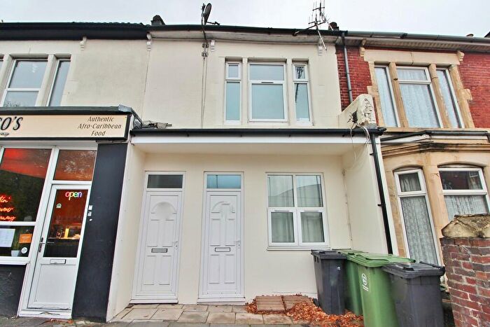 2 Bedroom Flat To Rent In Fawcett Road, Southsea, PO4