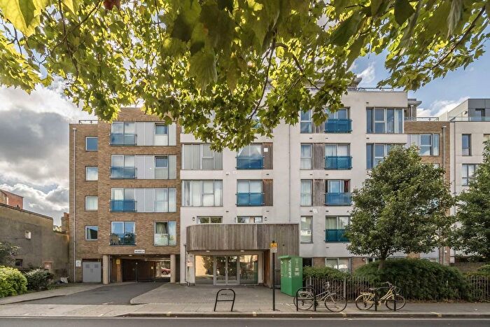 1 Bedroom Flat To Rent In Glenthorne Road, London, W6