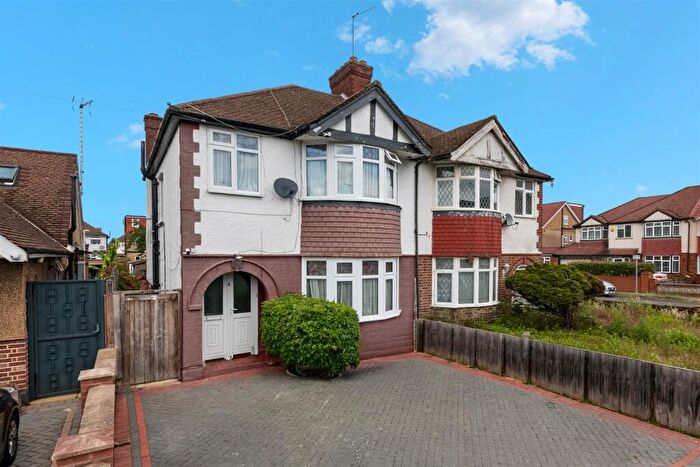 3 Bedroom Semi Detached House For Sale In Diamond Road, Ruislip, HA4
