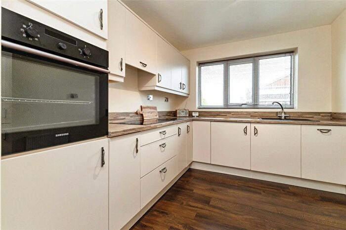 2 Bedroom Bungalow For Sale In Dentdale Close, Yarm, Durham, TS15