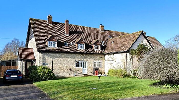 4 Bedroom Barn Conversion For Sale In High Street, Queen Camel, Yeovil, BA22