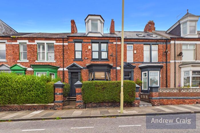 5 Bedroom Terraced House For Sale In Mortimer Road, South Shields, NE33