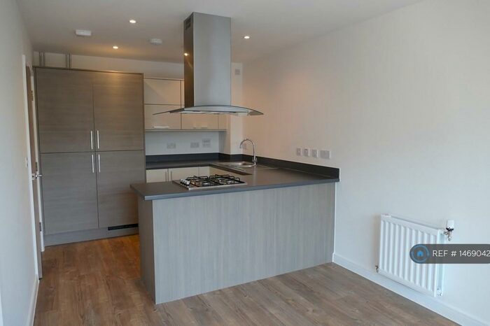 1 Bedroom Flat To Rent In Watson Heights, Chelmsford, CM1