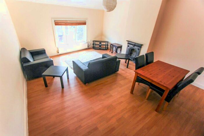 4 Bedroom Flat To Rent In Burton Road, Manchester, M20