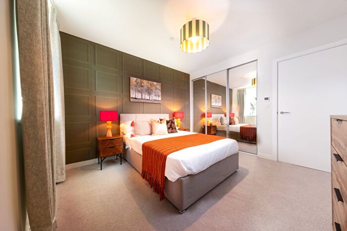 1 Bedroom Flat For Sale In Westhorpe Gardens, London, NW4